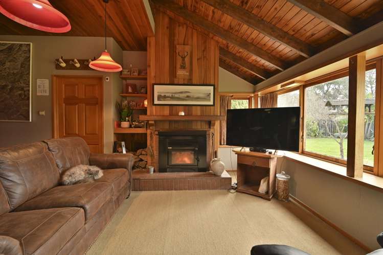 1550 Glenora Road Akitio_20