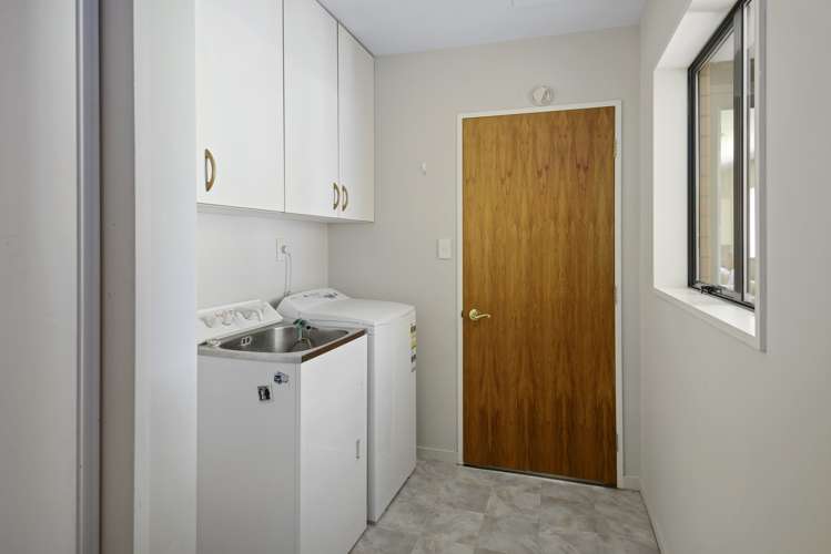 16 Oakden Drive Darfield_17