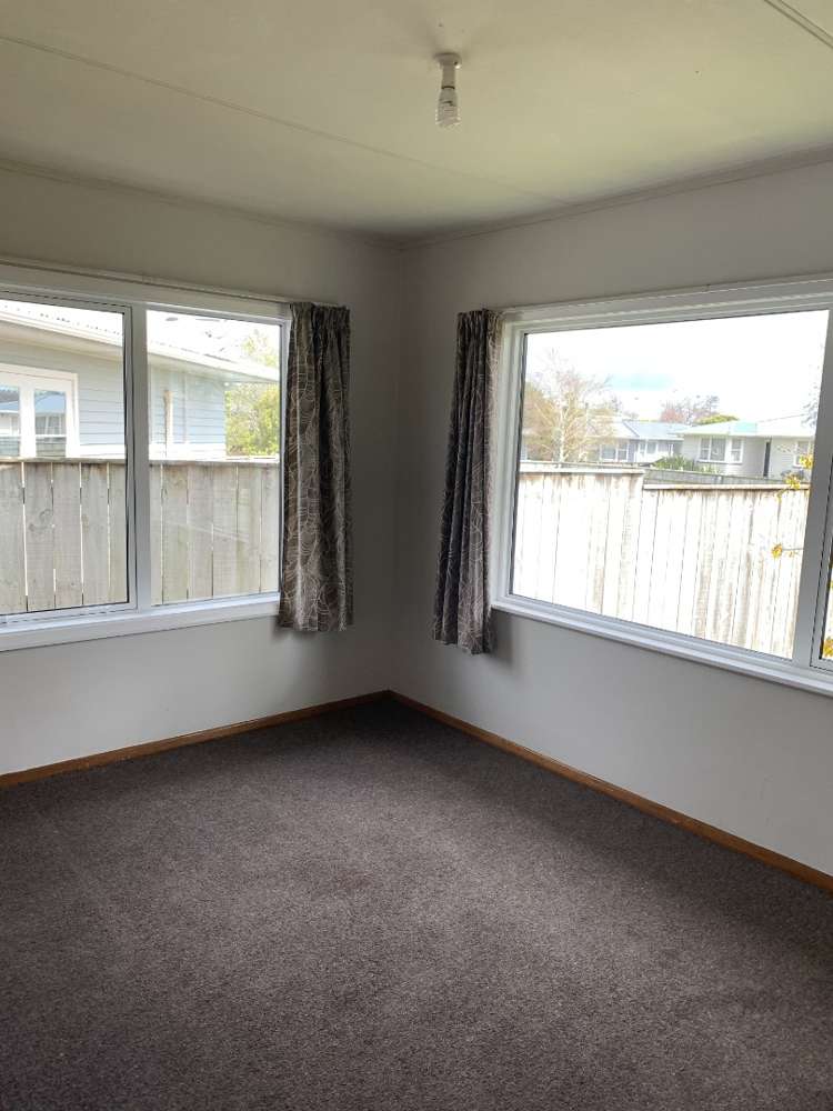 36 Holdsworth Street 10929_7
