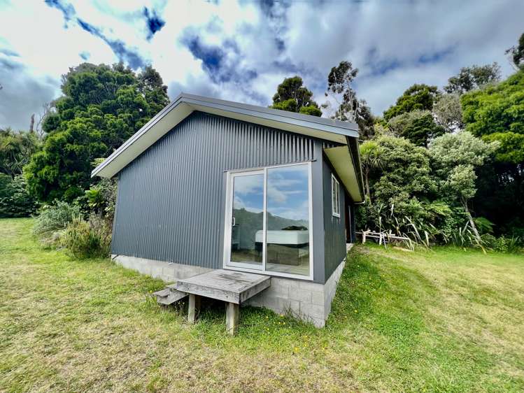 724a Ruapuke Road Raglan_43
