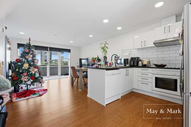 122F Newton Road Eden Terrace_4