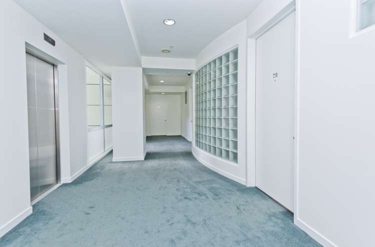 7a/4 Short Street Auckland Central_17