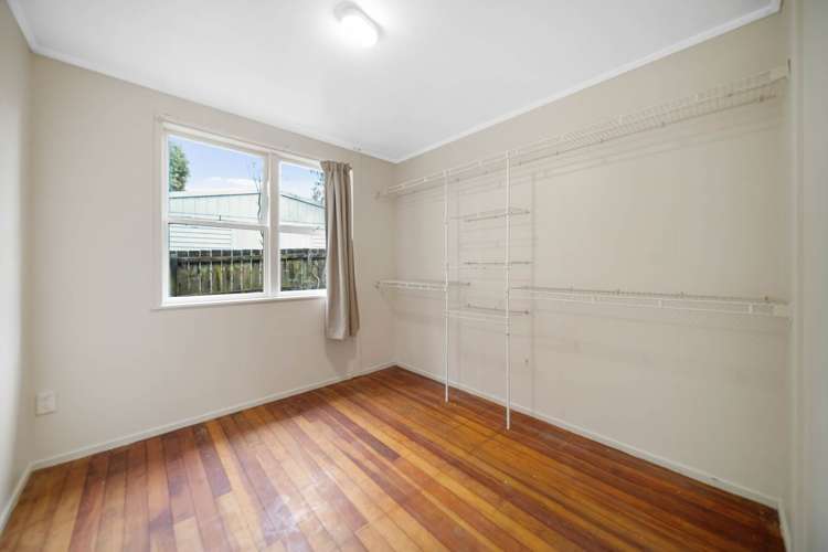 6 Selsey Lane Manurewa_11