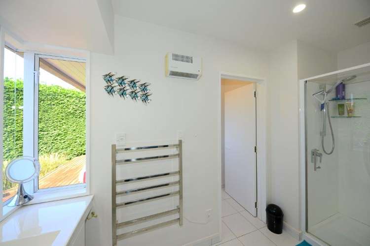 2/11 Belleview Terrace Mount Pleasant_18