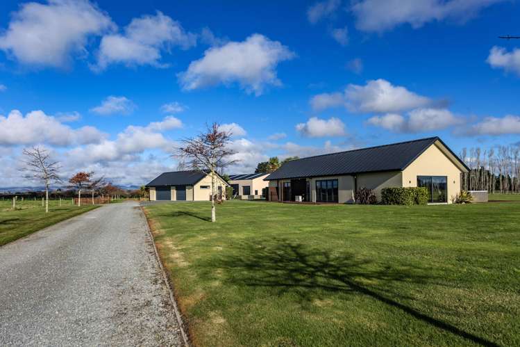 585 Coutts Island Road Coutts Island_34