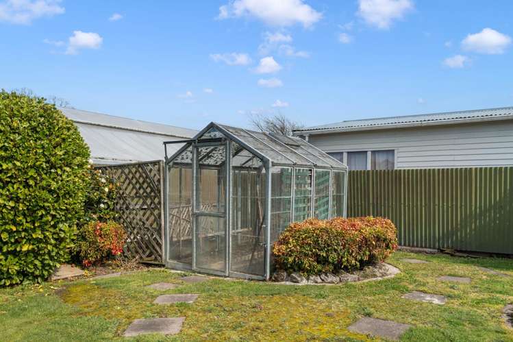 23 Montgomery Place Masterton_16