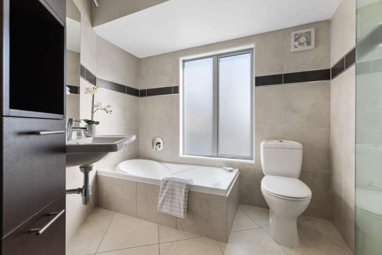 6B Arkley Avenue 10671_25