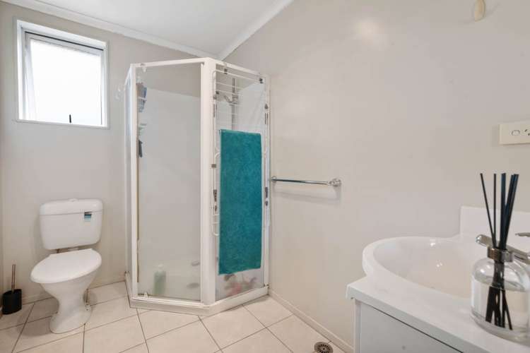 2 Bruce Pulman Drive Takanini_16