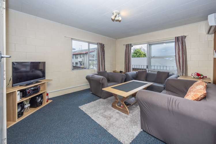 8/4 Wha Street Frankton_6