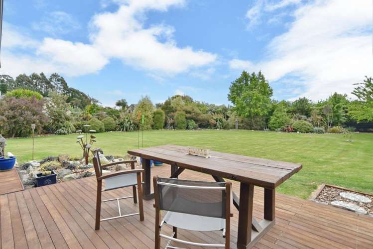 9 Riverside Way Amberley_24