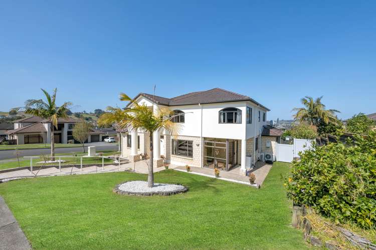 26 Chateau Rise Flat Bush_26