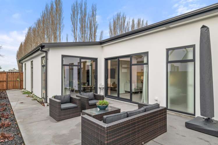 22 Elsie Lange Way Casebrook_18