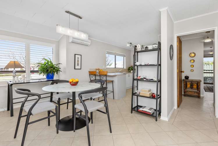 1/154 Tait Drive Greenmeadows_1