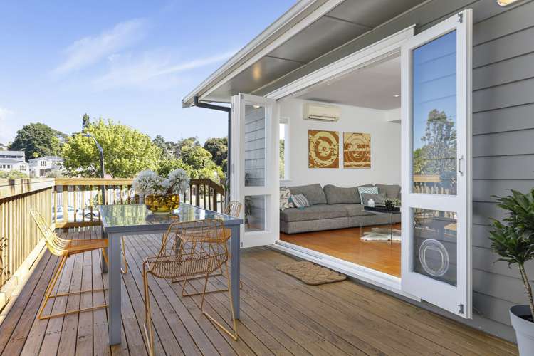 68 Hilling Street Titirangi_2