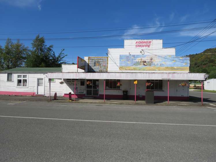 169 Buller Road Reefton_5