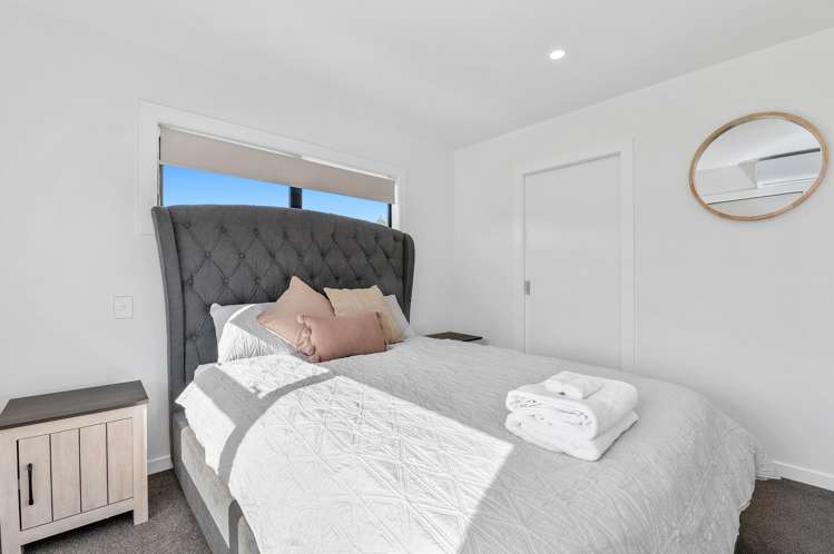 2/141 Waikato Street Central_18