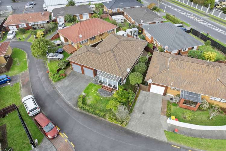 13 Tate Grove Half Moon Bay_15