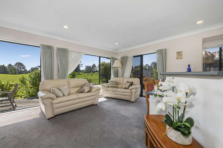 2/41 West Fairway Golflands_14