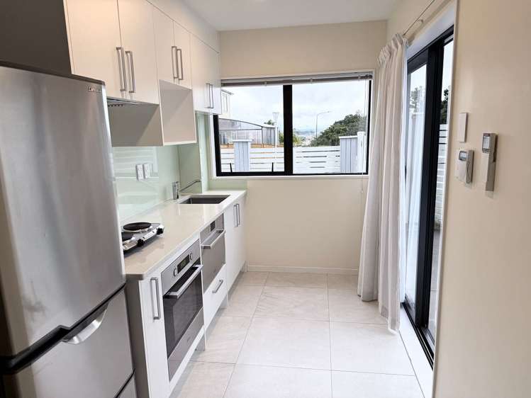 2A Veneta Close Flat Bush_3