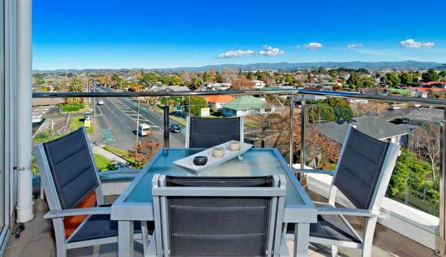 4a/84 Gunner Drive Te Atatu Peninsula_1