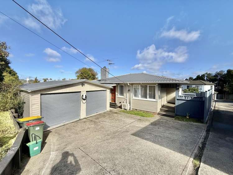 38 Lyttelton Ave_0