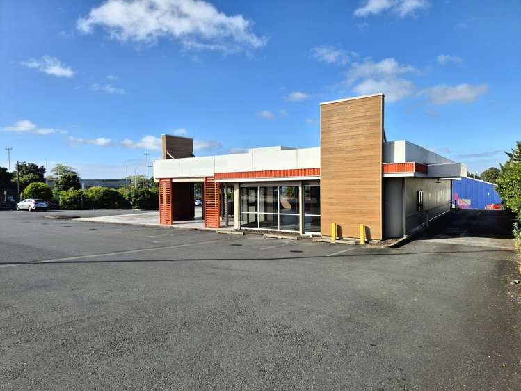 523 Ellerslie Panmure Highway_0