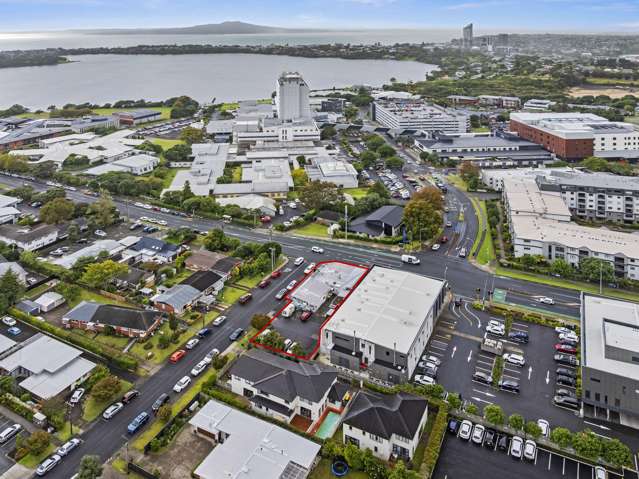 Mixed-use corner site opposite hospital