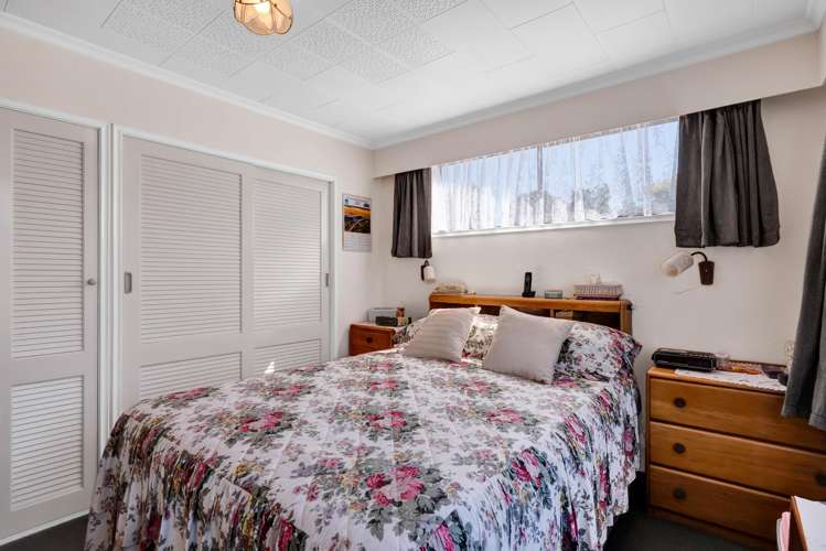 14 Trelawney Crescent Westown_10