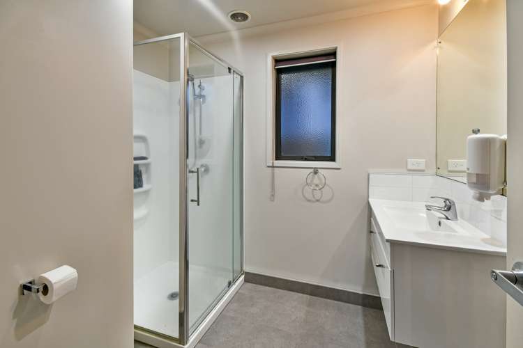 608b Massey Road Mangere_10