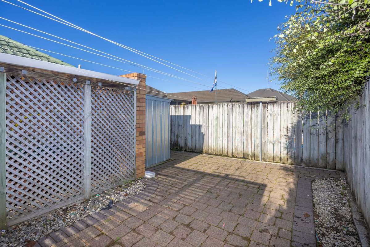 15 Roderick Place_4