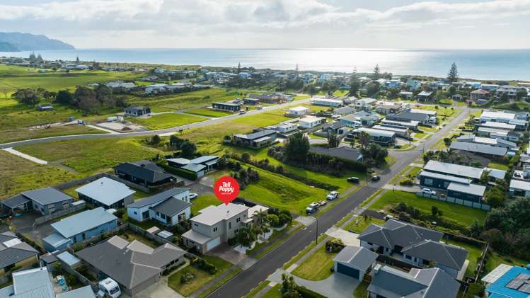 30 Surfers Avenue Waihi Beach_19