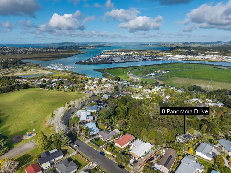 8 Panorama Drive Parahaki_14