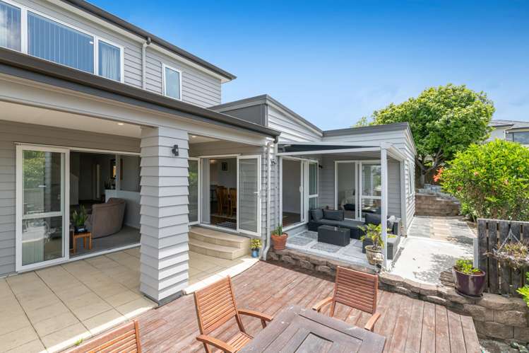 8 Rakau Views Orewa_17