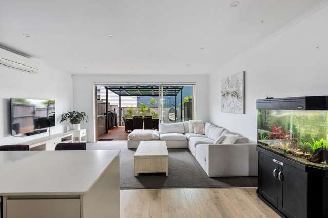 25 Eyton Kay Road Hobsonville_2