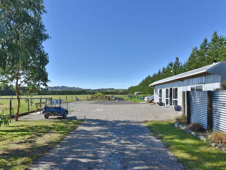 96 Leslies Road Cust_11