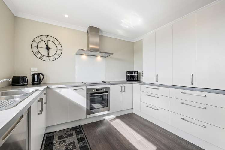 20 Portchester Street Aranui_21