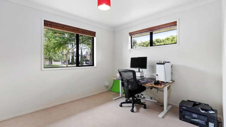 Te Wharau Drive Greenhithe_9