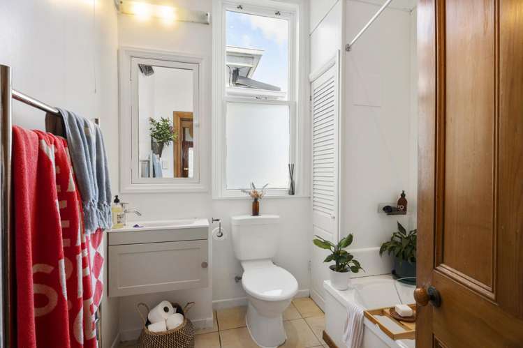 18 Porritt Avenue Mount Victoria_6