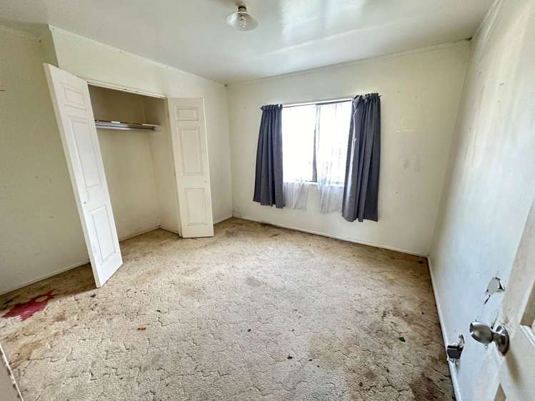 18 Phoenix Place Papatoetoe_12