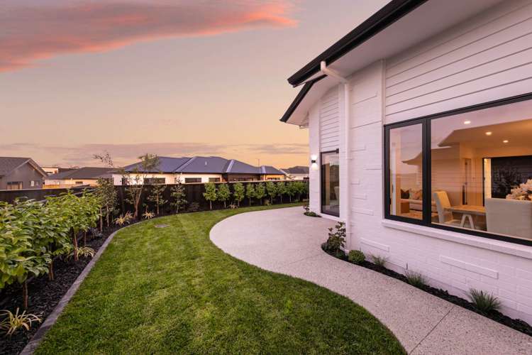 16 Tukutata Crescent Milldale_6