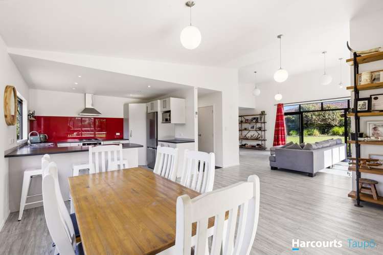 92 Lisland Drive_5