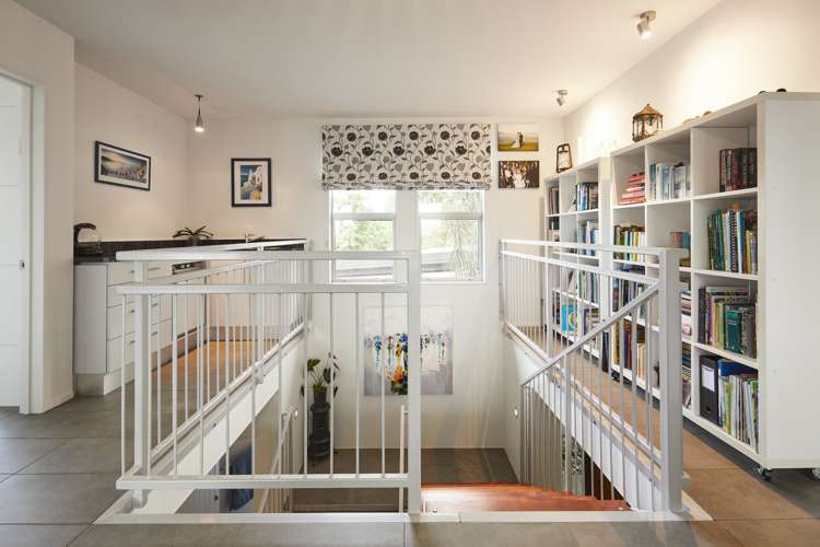 53 Fairbourne Drive Fairhall_10