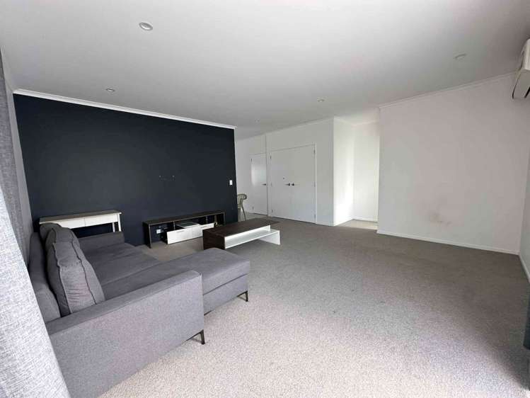 10 Kitea Place Mangere_1