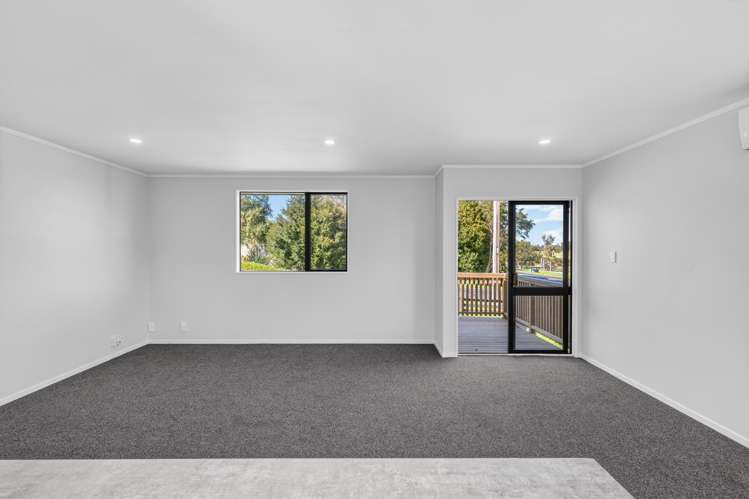 10 Whitaker Street_5