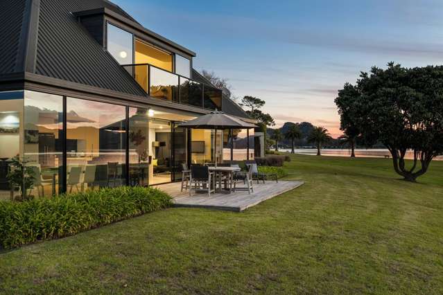 Family Motivated to Sell - Prime Waterfront!