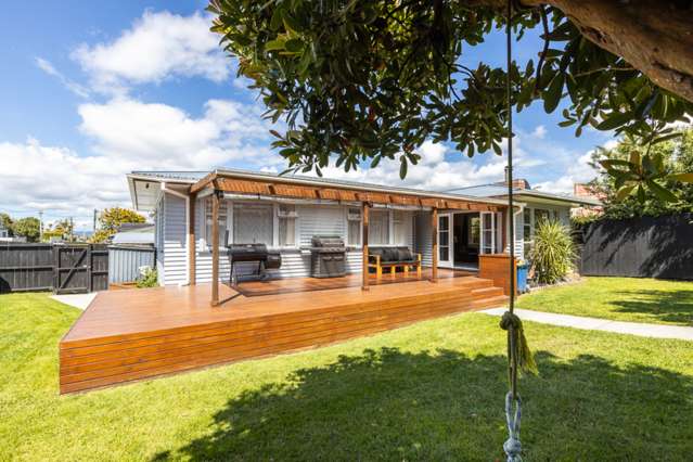 102 Taikata Road Te Atatu Peninsula_1