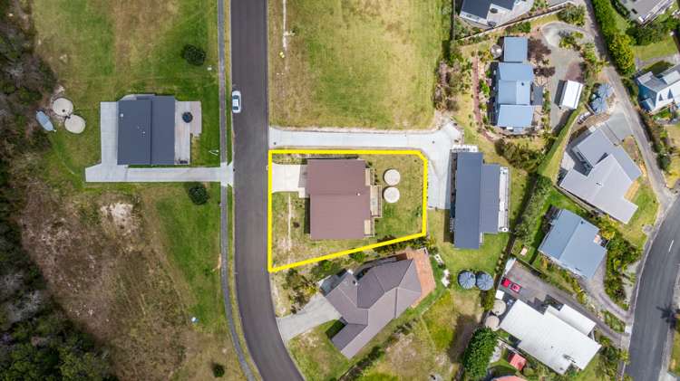 23 Dudley Crescent Cable Bay_23