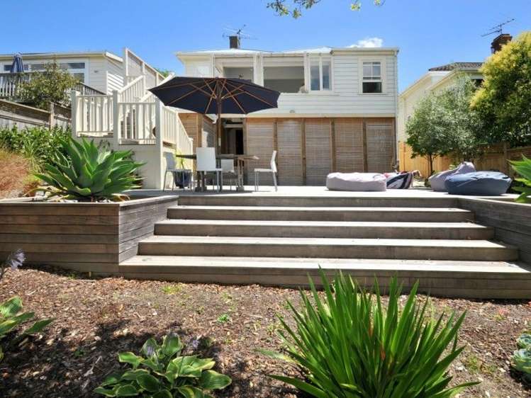 34 Roslyn Terrace Devonport_18