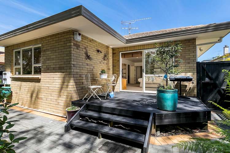 58a Peary Road Mount Eden_13