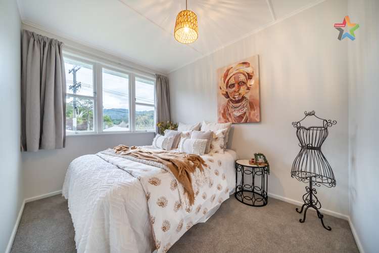 41 Bird Grove Stokes Valley_12